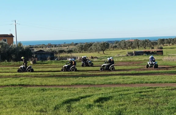 Giri in Quad su circuito GT a Cerveteri