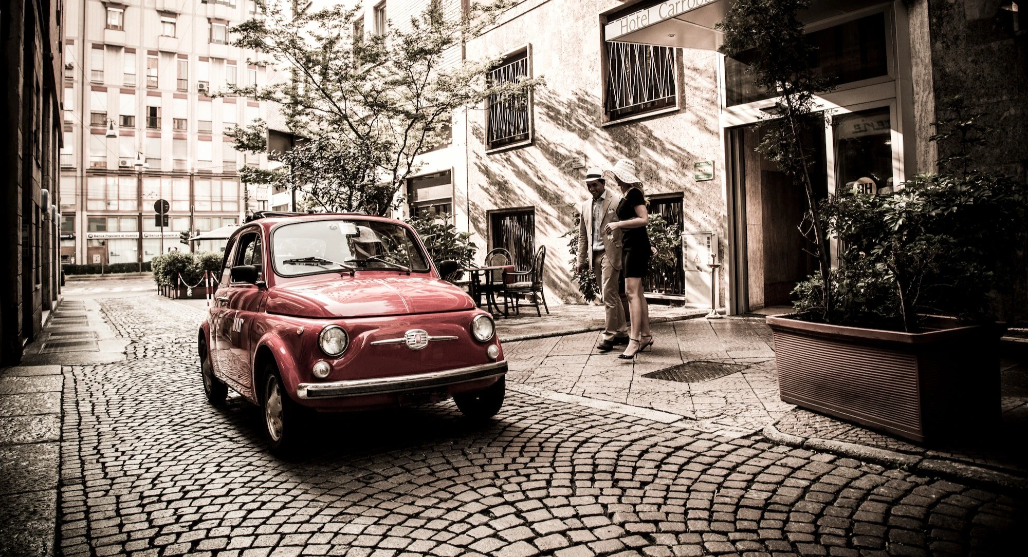 Tour in Fiat 500 d'epoca a Milano