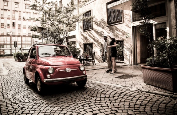 Tour in Fiat 500 d'epoca a Milano