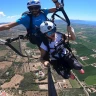 Parapendio a Capaccio Paestum vicino Salerno