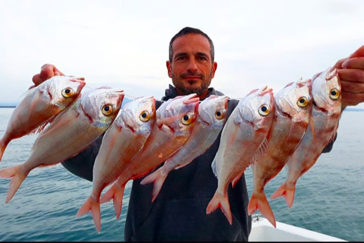 Battuta di Pesca a bolentino a Taranto